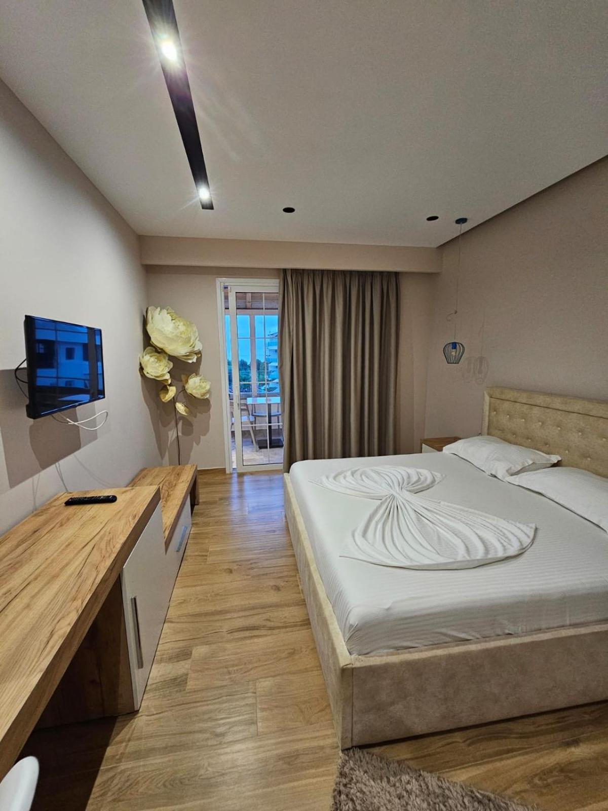 Hotel Ioni-An 사밀 외부 사진
