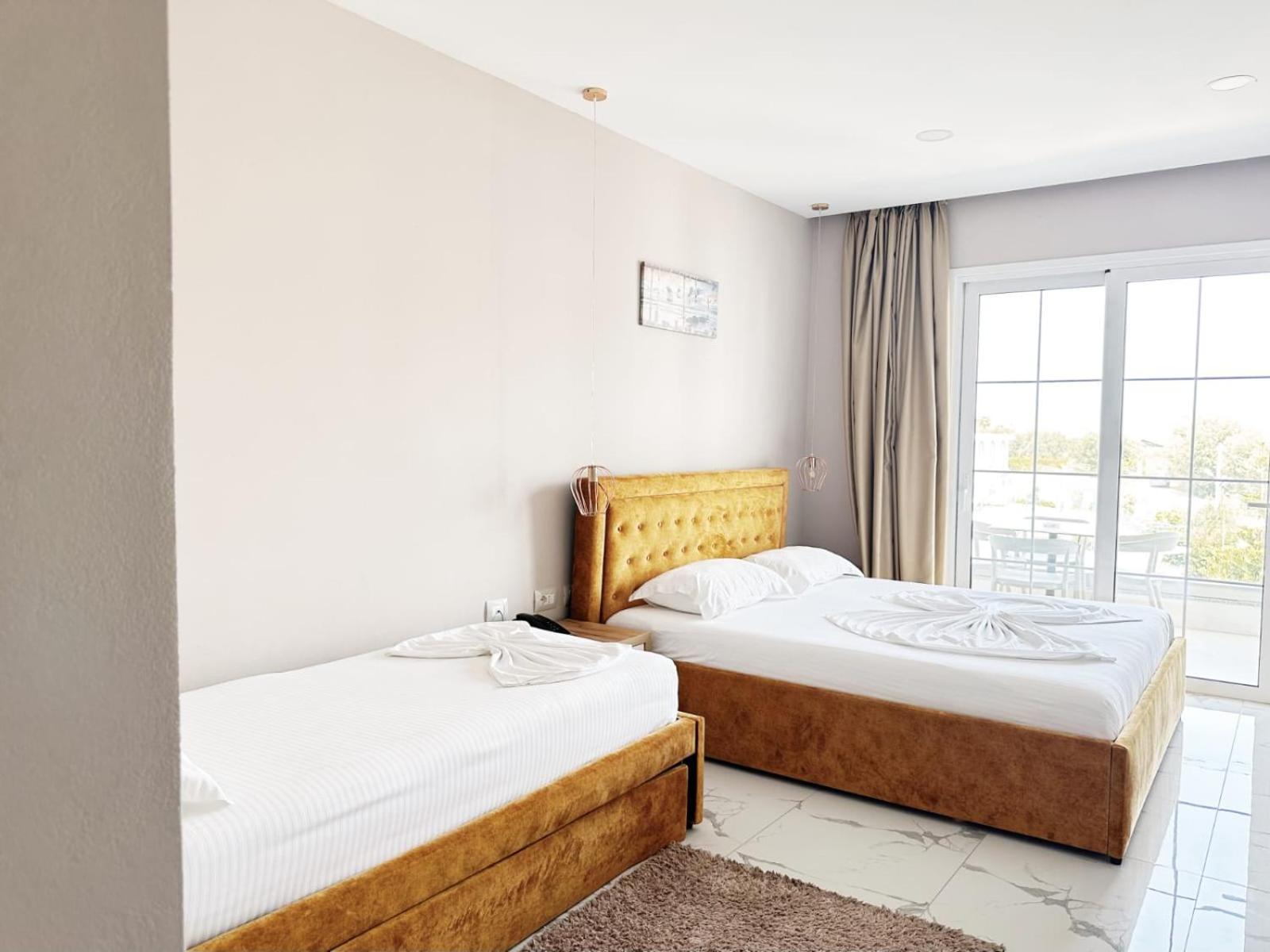 Hotel Ioni-An 사밀 외부 사진