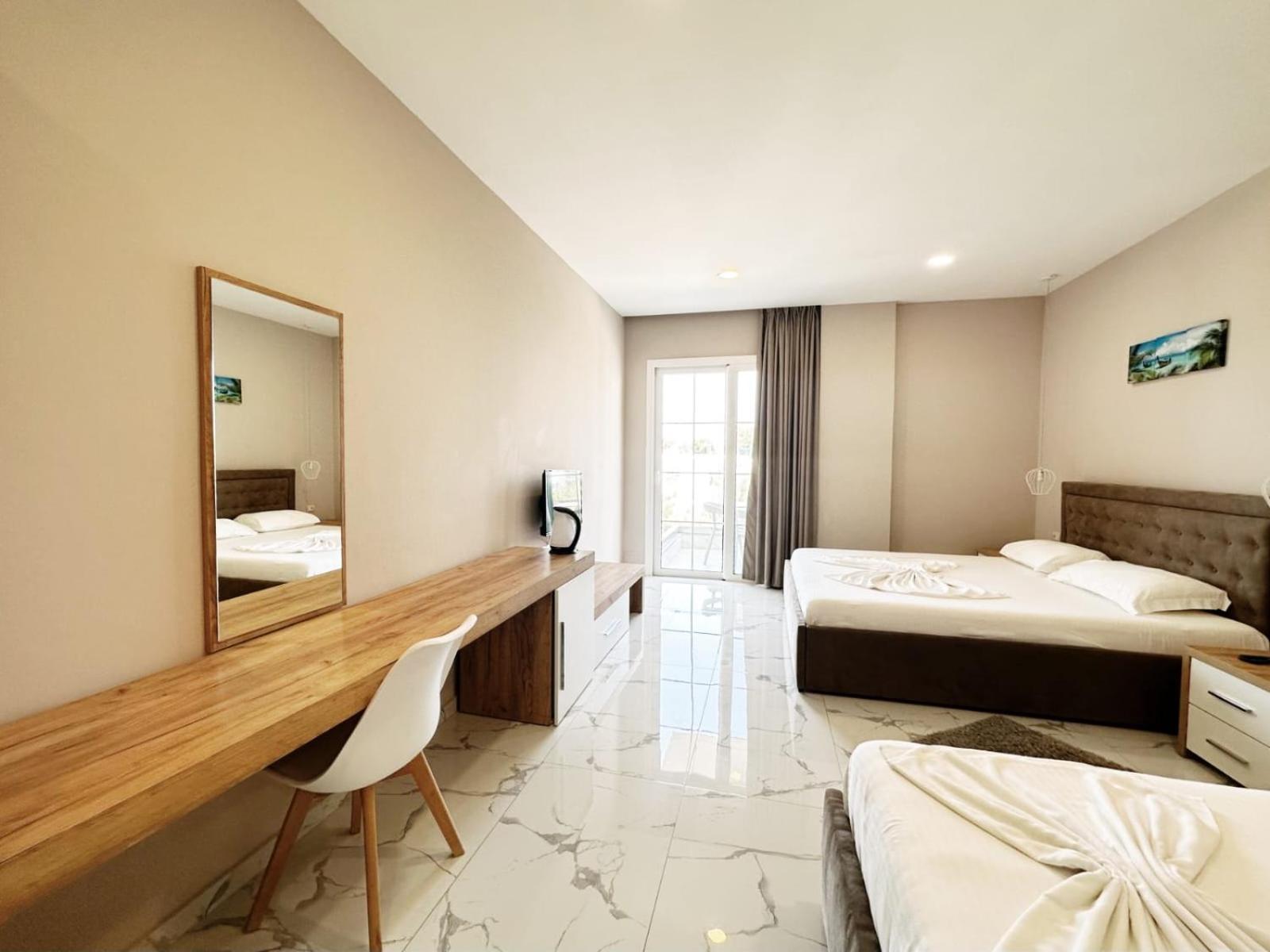 Hotel Ioni-An 사밀 외부 사진