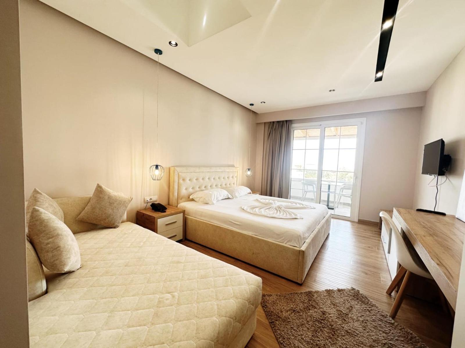 Hotel Ioni-An 사밀 외부 사진